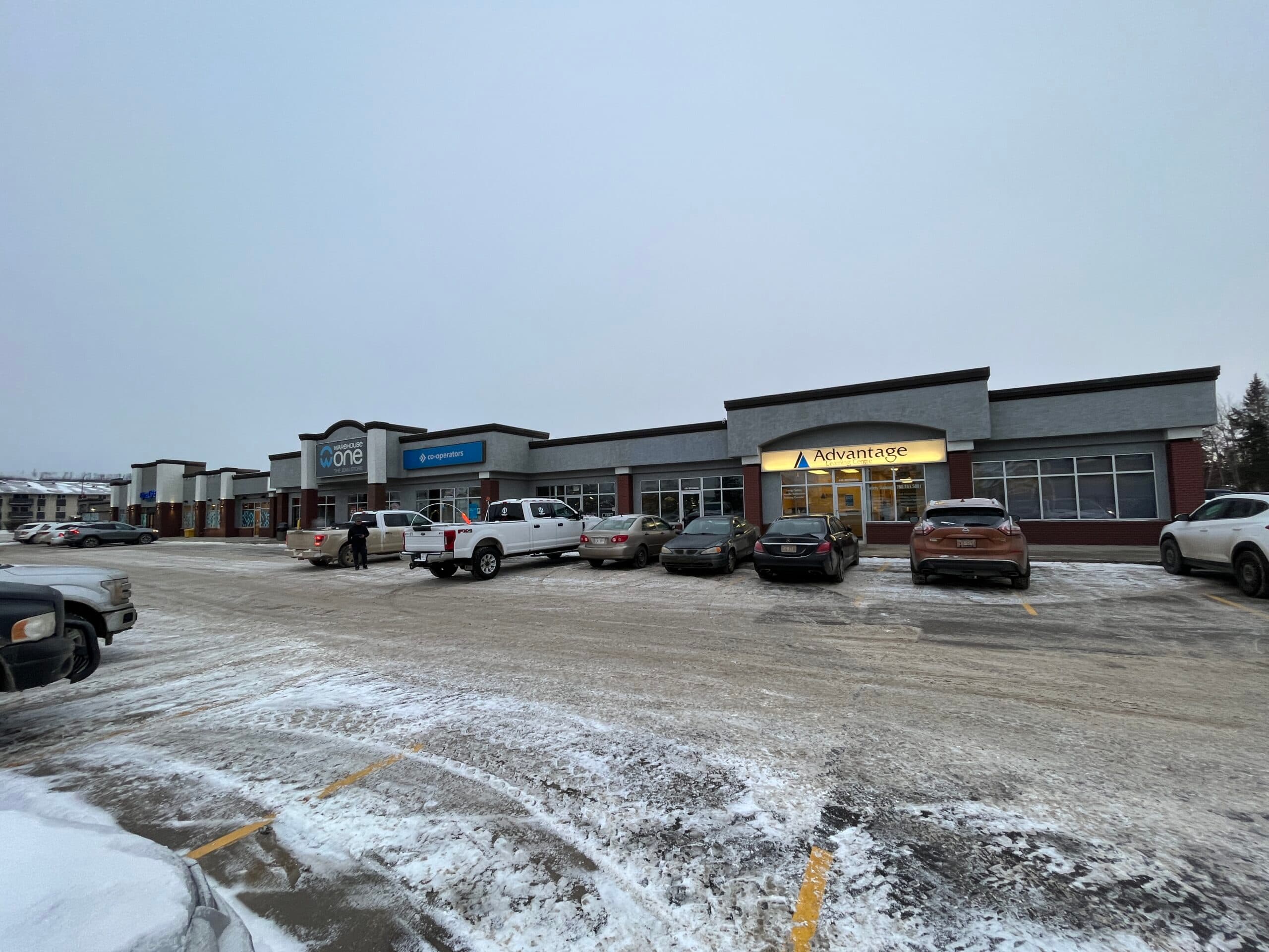 Northern Lights Shopping Centre II - photo 4
